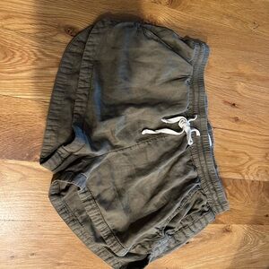Women’s Billabong shorts
